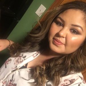 Meet your Posher, Kiara